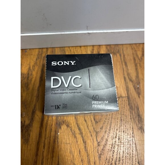 Sony DVC Mini Digital Video Cassette 60 Min Premium x5 - Picture 1 of 3